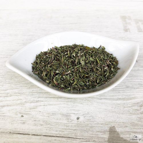 Dried thyme is also a great match for dishes made from minced meats.