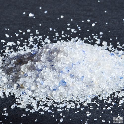 The Persian blue fine-grained rock salt has been known since ancient times.