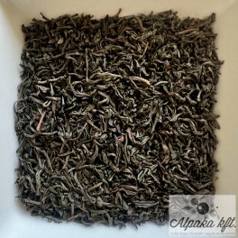 Black tea leaves Ceylon OP (Nuwara Eliya)